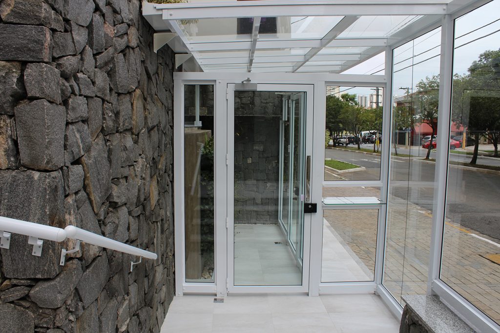 2015 CONDOMINIO ED. SAINT MICHAEL