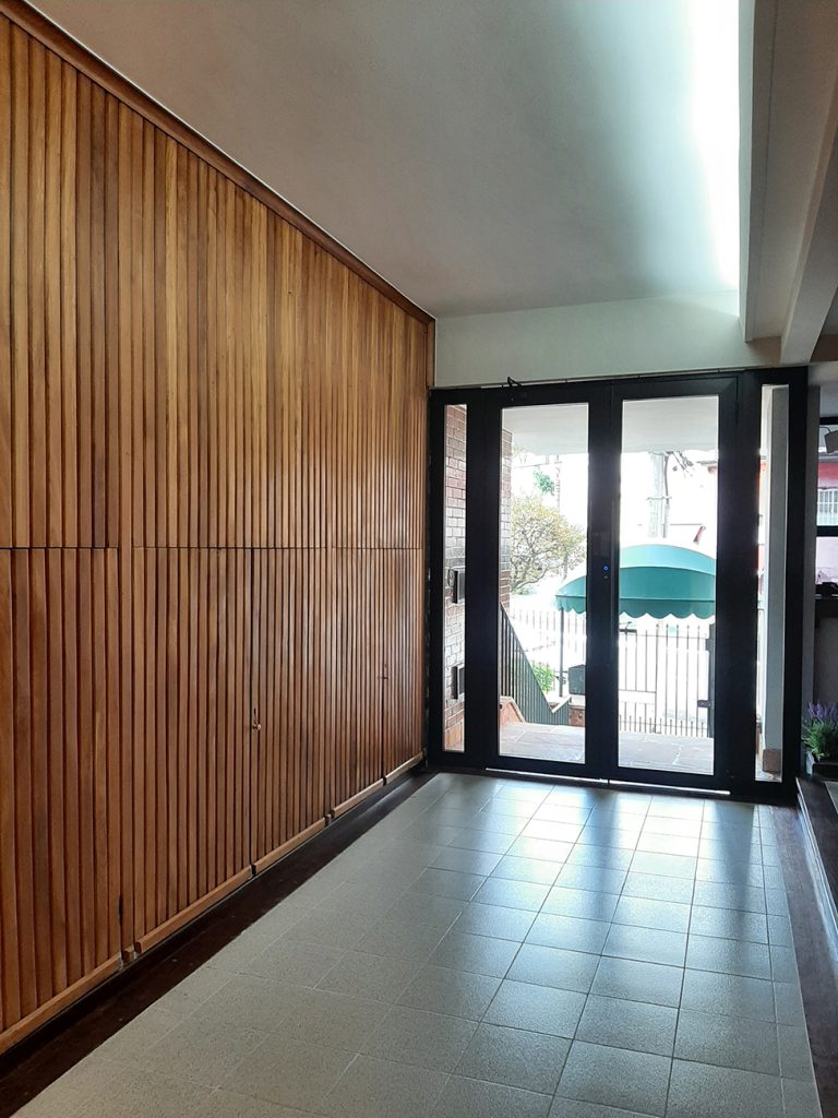 2016 CONDOMINIO ERNESTINA