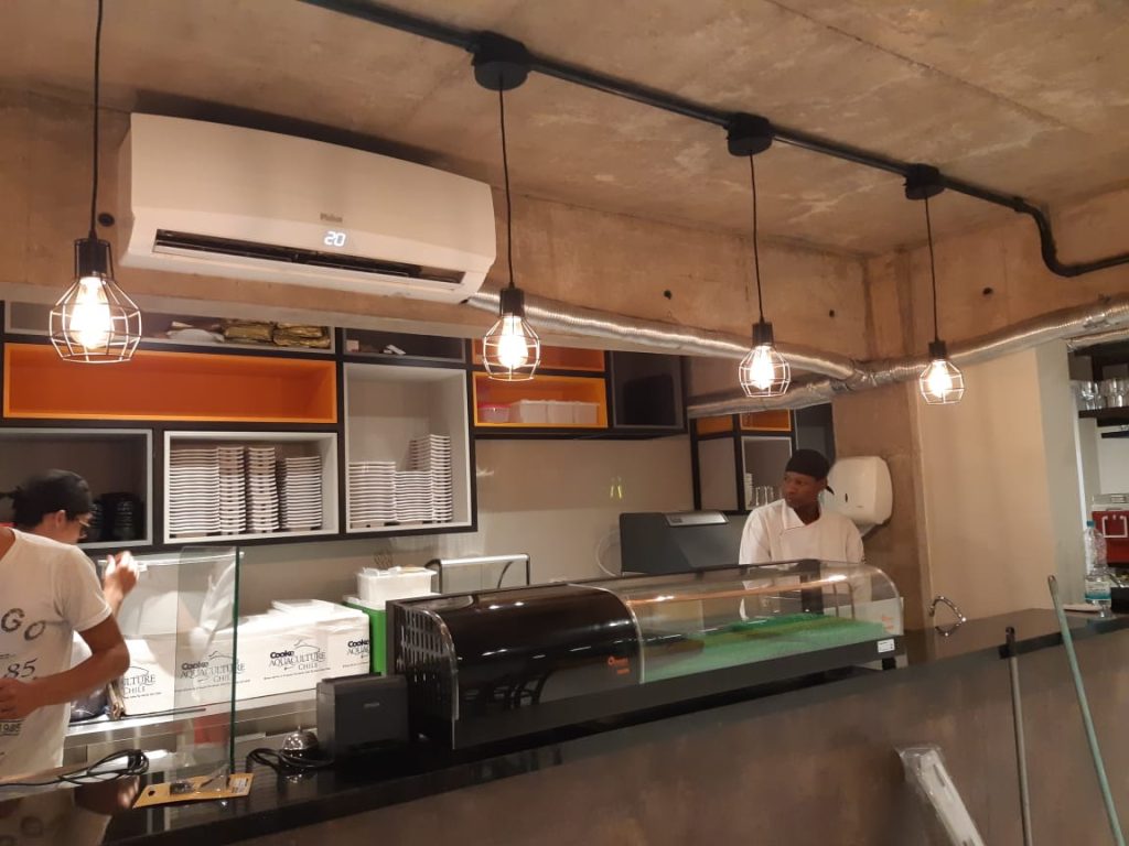 2018 RESTAURANTE FLYING SUSHI TABOÃO DA SERRA