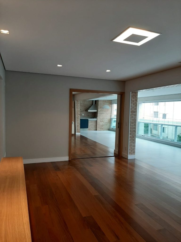 2019 APARTAMENTO L&M